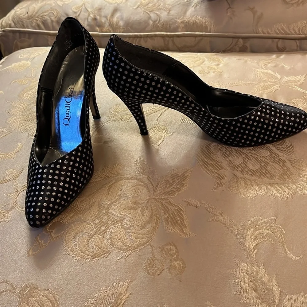 QualiCraft vintage glitter polkadot heels size 8